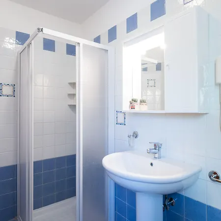 Bristol 비비오네